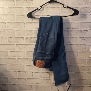 Levi’s skinny jeans